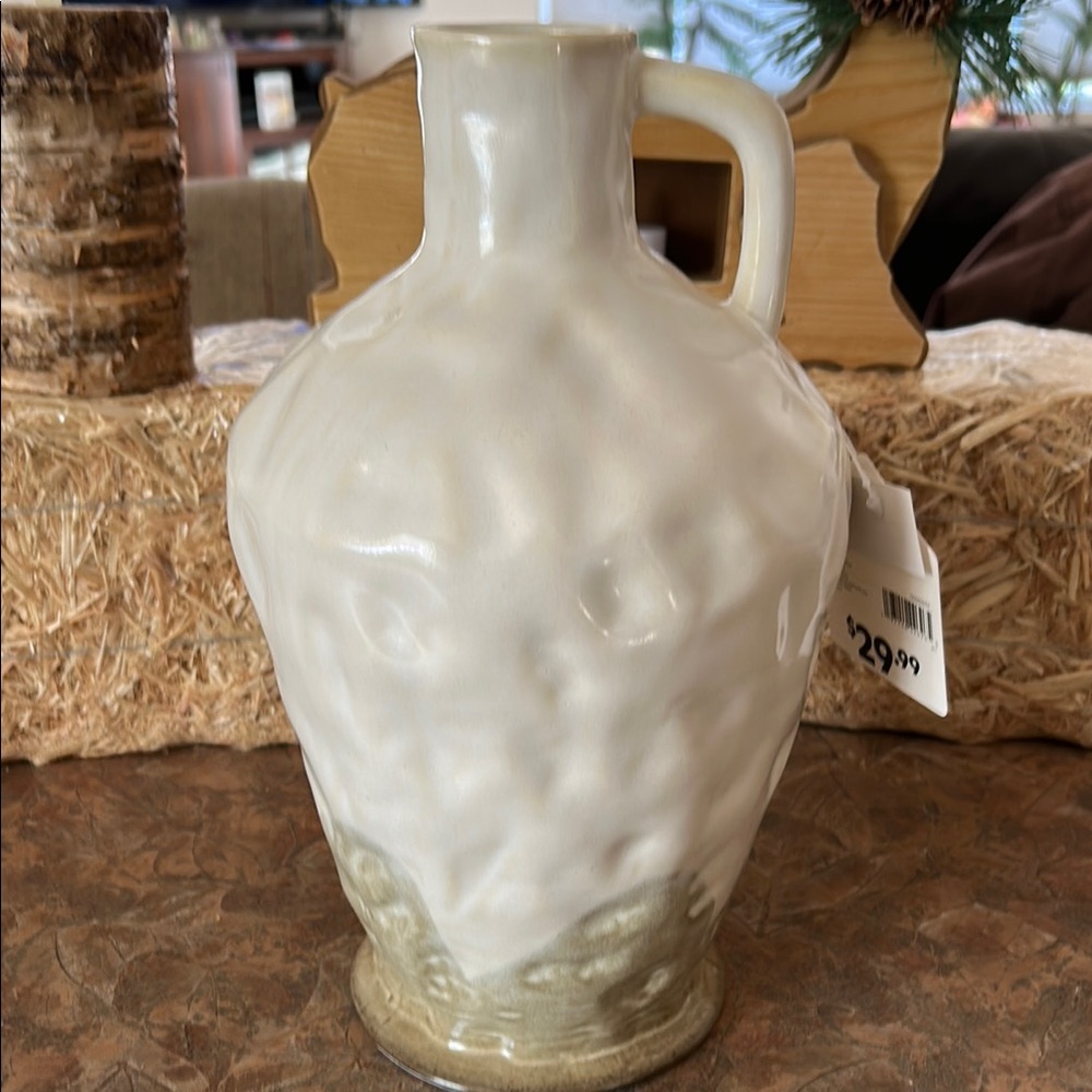 Elegant Cream and Tan Ceramic Vase